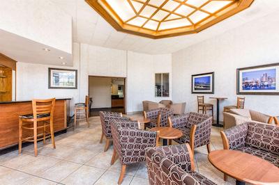 ازول این اند سویتز سان دیگو