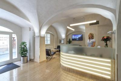 هتل گولدن استار