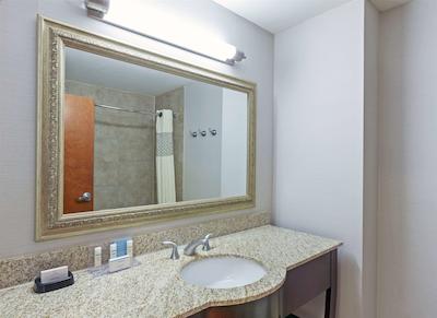 هامپتون این اند سویتز هوستون-وسچاس