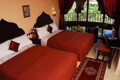 ایمپریال پلازا