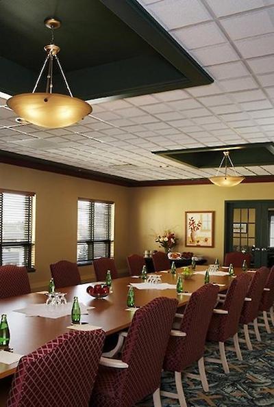 تمپل گاردنز هتل اند اسپا