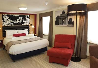 استرز بلگراویا