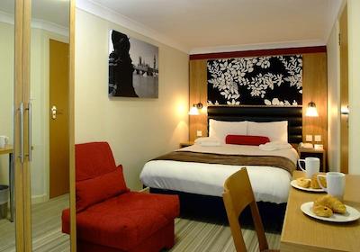 استرز بلگراویا