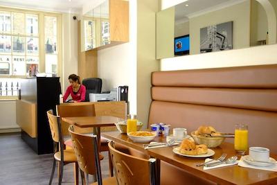 استرز بلگراویا