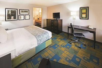 لا کوینتا این اند سویتز هوستون نردوست