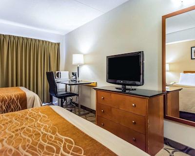 کمفرت این سودبوری ایست