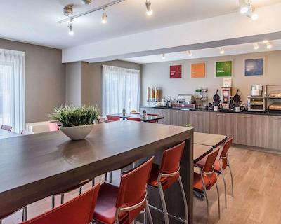 کمفرت این سودبوری ایست