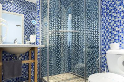 ریال کورت هتل