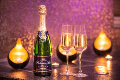 ریال کورت هتل