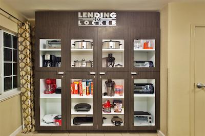 کاندلوود سویتز هونتسویل