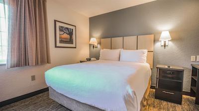 کاندلوود سویتز هونتسویل