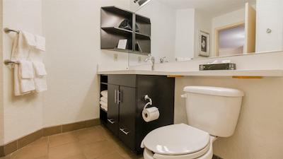 کاندلوود سویتز هونتسویل