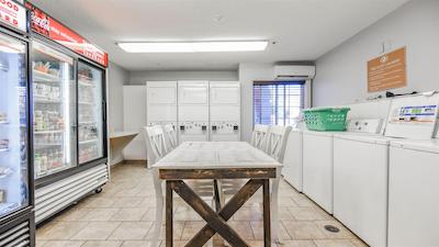 کاندلوود سویتز هونتسویل