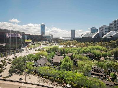 نوتل اسیدنی دارلینگ اسکوار هتل