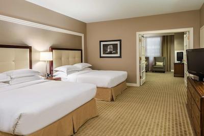 هیلتون ایندیاناپلیز هتل اند سویتز