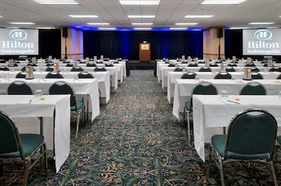 هیلتون ایندیاناپلیز هتل اند سویتز