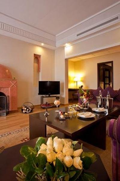 سنتیدو کنزی منارا پالاس