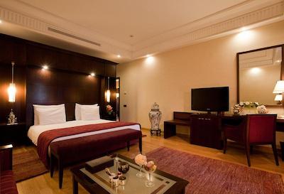 سنتیدو کنزی منارا پالاس