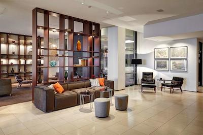 هیلتون نردیکا