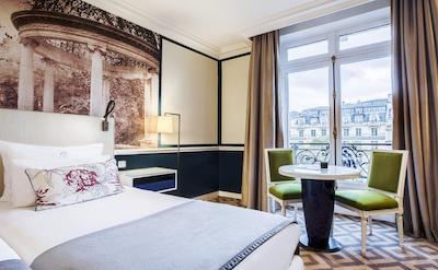 فراسر سویتز ل کلاریج چامپز-الیسیز