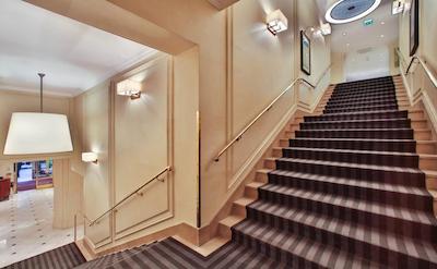 فراسر سویتز ل کلاریج چامپز-الیسیز