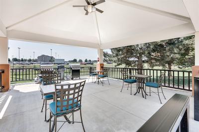 کاندلوود سویتز اسالینا