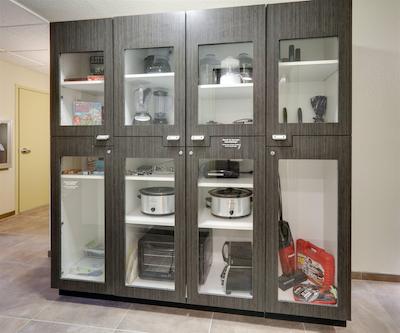 کاندلوود سویتز اسالینا