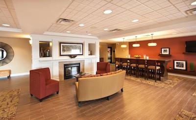 هامپتون این کلومبوز نرد