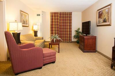 هامپتون این کلومبوز نرد