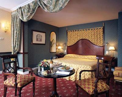 اسپاهتل پلازا د اسپانا