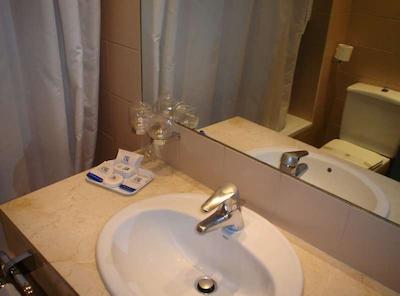 اسپاهتل پلازا د اسپانا