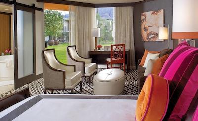 د ریویرا پالم اسپرینگس ا تریبوت پرتفلیو ریزرت