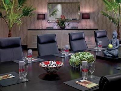 د ریویرا پالم اسپرینگس ا تریبوت پرتفلیو ریزرت