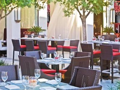 د ریویرا پالم اسپرینگس ا تریبوت پرتفلیو ریزرت