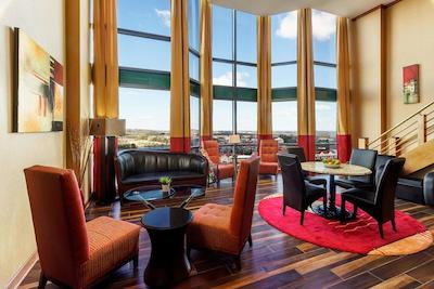 هیلتون چارلت ونیورسیتی پلاس