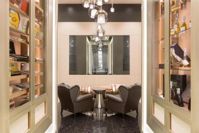 اکسسلسیر هتل گالیا ا لوکسوری کالکشن هتل