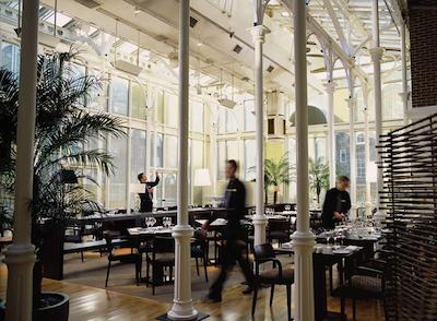 هیلتون اوستون