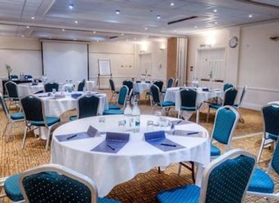 هیلتون اوستون