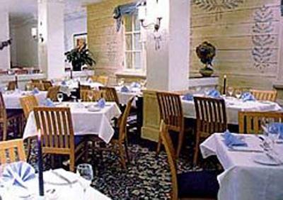 هیلتون اوستون