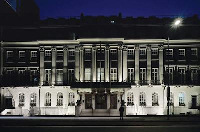 هیلتون اوستون