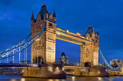 هیلتون اوستون