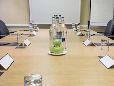 هیلتون اوستون