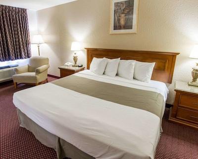 اکنو لج آیرپرت