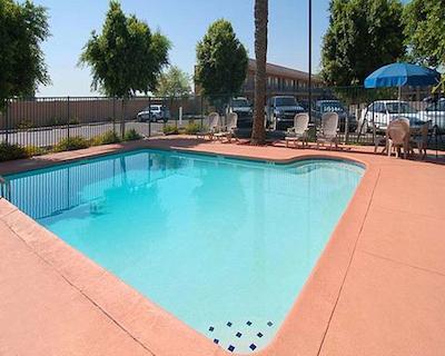 اکنو لج آیرپرت