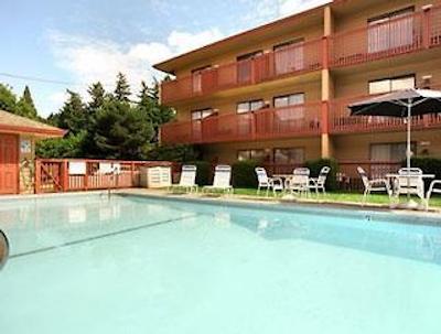 هوارد جهنسُن پرتلاند آیرپرت