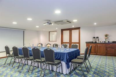 هتل مترتل 74