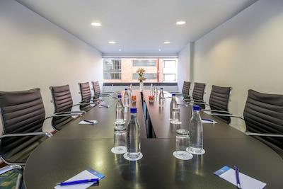 هتل مترتل 74