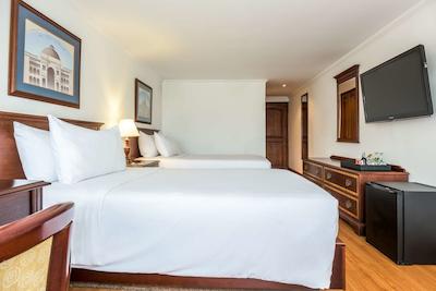 هتل مترتل 74