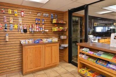 مانوسُن هتل اُکلاهما سیتی اسود