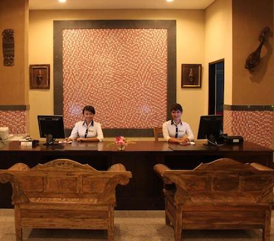 شانگری-لا سانتا منیکا